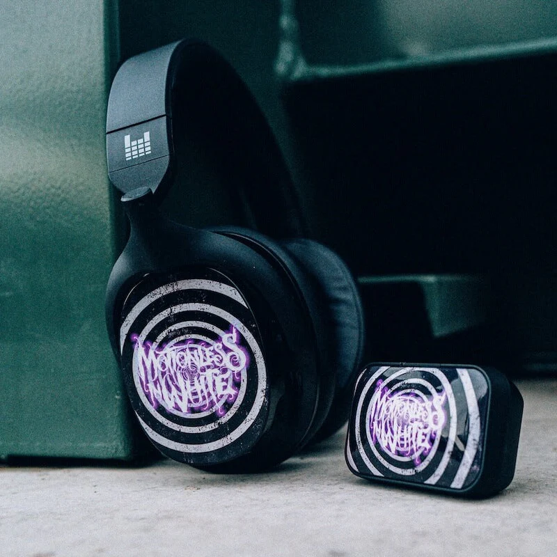Motionless In White Shells - Image 2